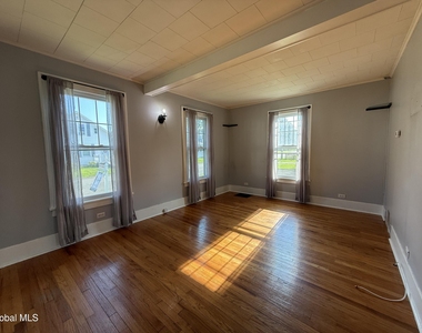 49 Kunker Avenue - Photo Thumbnail 2