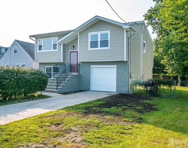 134 Frank Street - Photo Thumbnail 6