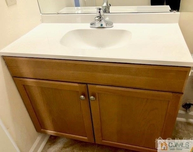 513 Aspen Drive - Photo Thumbnail 10