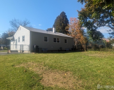6 Hillside Avenue - Photo Thumbnail 24