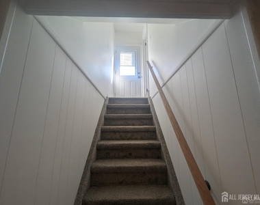 6 Hillside Avenue - Photo Thumbnail 36