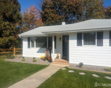 6 Hillside Avenue - Photo Thumbnail 19