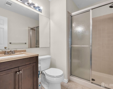 10 Brighton Way - Photo Thumbnail 18