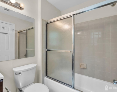 10 Brighton Way - Photo Thumbnail 25