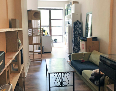 318 W 106th Street - Photo Thumbnail 1