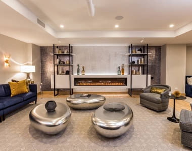 345 E 94th Street - Photo Thumbnail 8