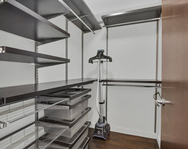 462 W 58th Street - Photo Thumbnail 13