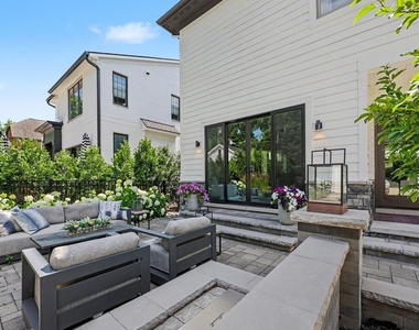 484 Park Street - Photo Thumbnail 95