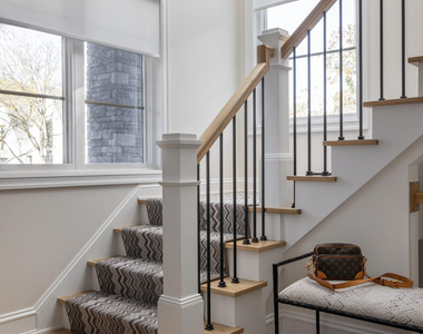484 Park Street - Photo Thumbnail 10