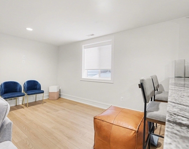 484 Park Street - Photo Thumbnail 81