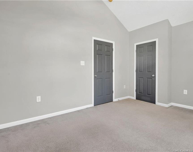 278 Oakmont Drive - Photo Thumbnail 19