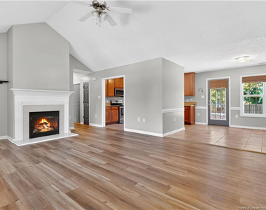 278 Oakmont Drive - Photo Thumbnail 7