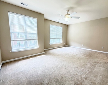 9911 Cleaver Court - Photo Thumbnail 13