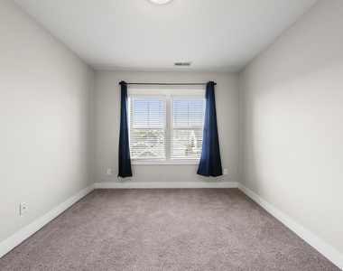 1813 Iron Mill Drive - Photo Thumbnail 33
