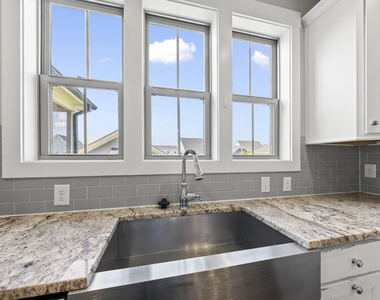 1813 Iron Mill Drive - Photo Thumbnail 8