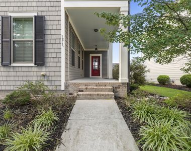 1813 Iron Mill Drive - Photo Thumbnail 2