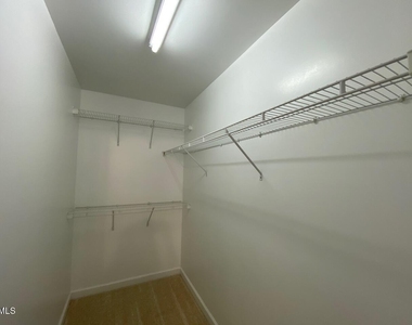 305 Amaryllis Way - Photo Thumbnail 11