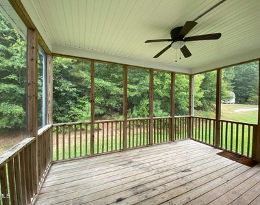 305 Amaryllis Way - Photo Thumbnail 15
