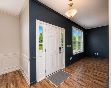 5803 Whisperwood Drive - Photo Thumbnail 4