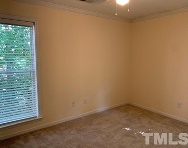 2308 Myron Drive - Photo Thumbnail 11