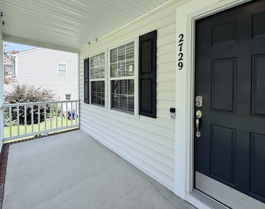2729 E Shoreham Street - Photo Thumbnail 1