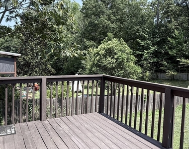 2729 E Shoreham Street - Photo Thumbnail 47