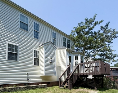 2729 E Shoreham Street - Photo Thumbnail 51