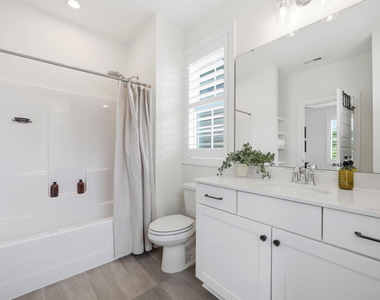 1017 Whistler Street - Photo Thumbnail 41