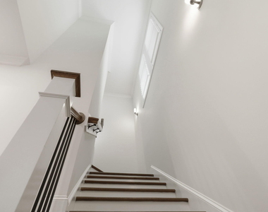 1017 Whistler Street - Photo Thumbnail 32