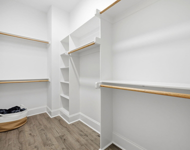 1017 Whistler Street - Photo Thumbnail 29