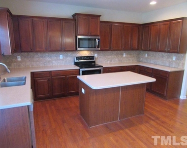 3712 Willow Stone Lane - Photo Thumbnail 8