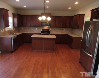 3712 Willow Stone Lane - Photo Thumbnail 7