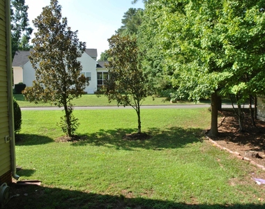 2108 Summit Drive - Photo Thumbnail 20