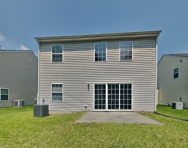 910 Statler Drive - Photo Thumbnail 15
