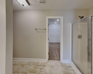 1100 Silver Farm Road - Photo Thumbnail 11