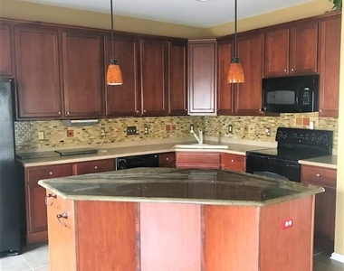 213 Broadgait Brae Road - Photo Thumbnail 2