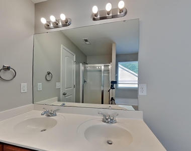917 Leatherstone Lane - Photo Thumbnail 7