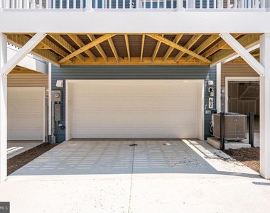 67 Swan Field Avenue - Photo Thumbnail 6