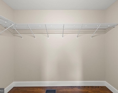 903 Orchard Avenue - Photo Thumbnail 23