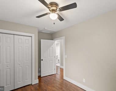 903 Orchard Avenue - Photo Thumbnail 19
