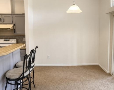 203 W Park Drive - Photo Thumbnail 21