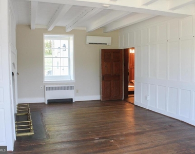 242 Fort Bowman Road - Photo Thumbnail 12