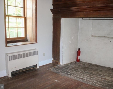 242 Fort Bowman Road - Photo Thumbnail 14