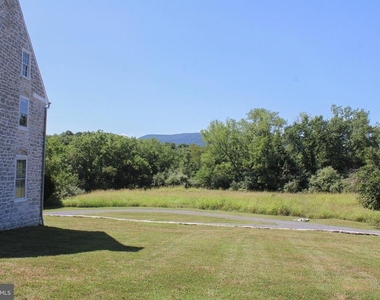 242 Fort Bowman Road - Photo Thumbnail 33
