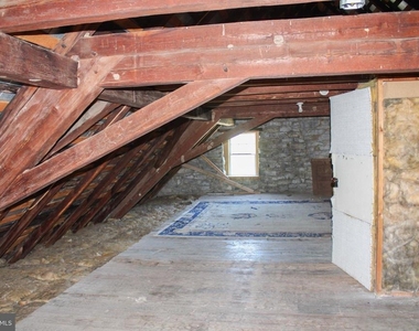 242 Fort Bowman Road - Photo Thumbnail 25
