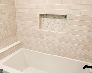 242 Fort Bowman Road - Photo Thumbnail 10
