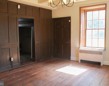 242 Fort Bowman Road - Photo Thumbnail 13