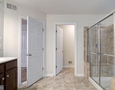3401 Eagle Ridge Drive - Photo Thumbnail 31