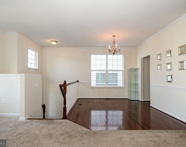 3401 Eagle Ridge Drive - Photo Thumbnail 2