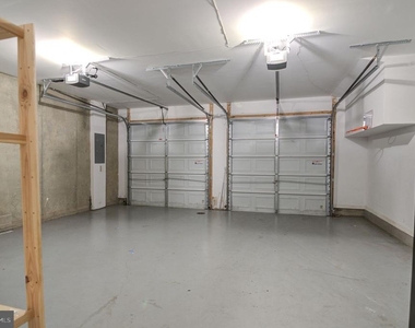 3401 Eagle Ridge Drive - Photo Thumbnail 38
